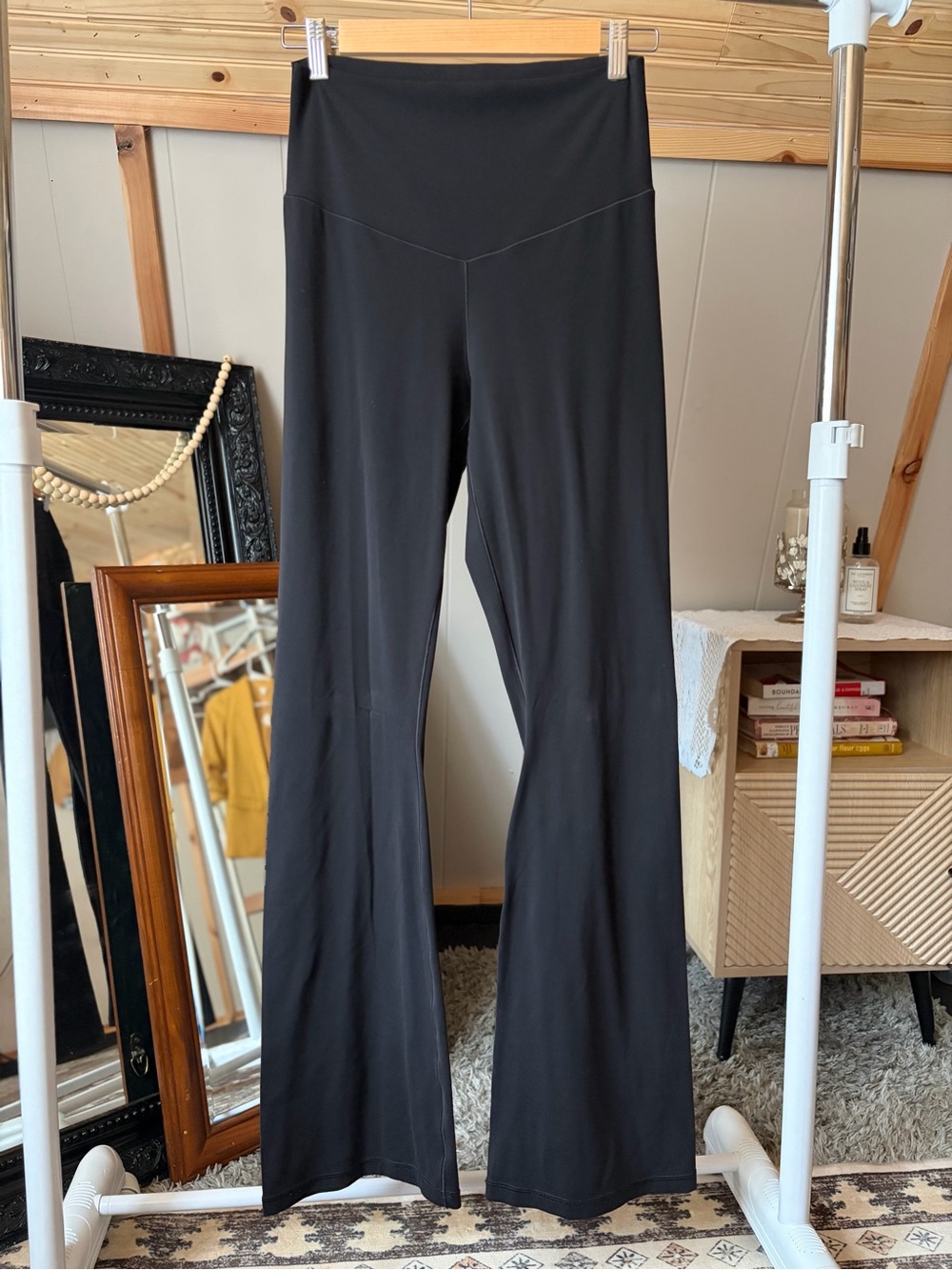 Offline by Aerie Com Black High-Rise Comfortable Casual Flare Yoga Pants Size L